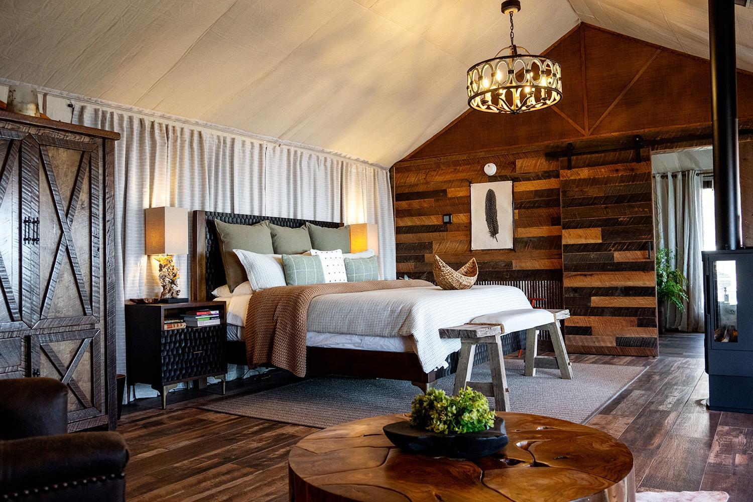Elk & Embers Mountain Hideaway Hotel เวย์นวิลล์ ภายนอก รูปภาพ