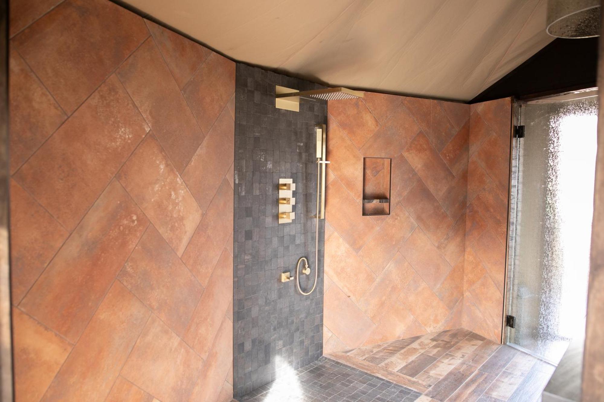 Elk & Embers Mountain Hideaway Hotel เวย์นวิลล์ ภายนอก รูปภาพ